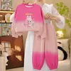 Conjunto Degradê Primavera e Outono para Meninas 2025 Novo Conjunto de Duas Peças Moletom Fashion Cartoon Infantil Roupas Labubu