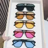 Óculos de sol plásticos personalizados com ponte dupla transfronteiriços, armação quadrada multicolorida, óculos de sol aviador com rebite