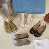 Zapatos de mujer estilo hada con lazo y punta redonda, novedad otoño 2026 versión coreana, mocasines planos de suela blanda poco profundos para mujer