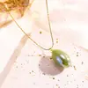 Collar de Acero Titanio Grueso Trenzado de Resina Colorida Forma Ovalada para Mujer, Joyería Transfronteriza, Diseño Ins de Nicho, Sensación de Alta Gama y Elegancia