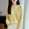 Cardigã de malha de lã pura com botões coloridos para mulheres, gola redonda, manga longa, suave, modelador, versátil, blusa quente