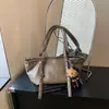 Nova Bolsa de Mão Feminina Outono 2026 Bolsa Tote de Alta Qualidade para o Dia a Dia Bolsa de Ombro Transversal de Grande Capacidade