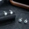 Novos Brincos de Tarraxa Olho Grego em Aço Titânio para Homens, Luxo Leve, Sensação de Alto Padrão, Joias de Orelha com Design de Nicho para Mulheres, Acessórios da Moda