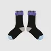 1698 Calcetines infantiles al por mayor, nuevos estilos otoño/invierno, con diseño de punto inverso y flecos, y una longitud única a media pantorrilla, hechos de algodón con un acabado sin costuras y borde crudo, para niñas