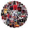 100 piezas Juego mismo estilo estilo espada pegatinas de grafiti legendarias pegatinas decorativas para monopatín equipaje computadora caja de herramientas