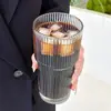 Copo para bebida fria estilo nórdico com canudo, copo de bambu para uso doméstico de grande capacidade com tampa, copo de vidro listrado vertical estilo ins de uso duplo