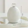 Estilo ins flor de tulipán artificial adorno de escritorio flor de margarita pequeña flor falsa jarrón de cerámica crema decoración de sala de estar dormitorio