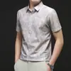 Camisa Masculina Sem Costura de Manga Curta 2026 Camisa Casual de Verão para Homens Jovens e de Meia-Idade, Camisa de Tecido Bolha de Qualidade, Estilo Pai