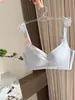 Sutiã Feminino de Renda Cetim Leve para Seios Pequenos com Sustentação Sem Fio, Ossos Flexíveis Ajustáveis, Suporte Lateral