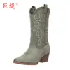 Juti spot 2026 Otoño/Invierno nuevo estilo comercio exterior talla grande tacón bajo botas de mujer WISH Botas de cuero para mujer europeas y americanas