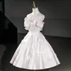 Nuevo Vestido Blanco Corto 2026 para Mujeres Petites para Banquetes, Compromisos, Actuaciones en Escenario y Anfitrionas de Eventos, Corte Ajustado
