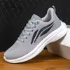 Sapatos Masculinos Respiráveis de Malha Fly Knit Plus Size para Venda Cruzada Verão Outono Moda Popular Calçados Casuais Versáteis Simples Sapatos Esportivos