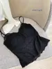 Novo item quente de início de primavera: Camisola de renda pura desejo estilo francês com bojos, alças finas, copa integrada, modeladora e sem costura para mulheres