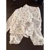 Pijama dulce con estampado de corazones para mujer, nuevo estilo de otoño, talla grande, manga larga, estilo cárdigan, conjunto de ropa para el hogar de corte holgado, se puede usar para salir