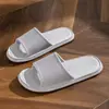 Pantuflas Nuevas de Bajo Precio Qidashun, Pantuflas de Verano para Interiores para Hombres y Mujeres, Parejas, Pantuflas de Baño Eva Resistentes al Desgaste