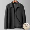 Chaqueta para Hombre Otoño/Invierno 2026, Cuello de Solapa, Versión con Cremallera, 100% Lana, Estilo de Negocios para Jóvenes y Adultos de Mediana Edad, Estilo Old Money, Abrigo Corto, Moderno