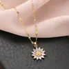 Nova Corrente de Suéter com Pingente de Girassol Retrô em Aço Titânio para Mulheres Design de Alto Padrão Corrente Leve de Luxo Acessórios de Nicho Celebridade da Internet Tendência