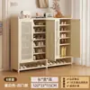Zapatero Vertical de Alto Estilo para la Entrada Exterior, Zapatero Doméstico Estrecho de Múltiples Capas con Puertas para Uso en el Pasillo