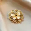 Broche de Mariposa Hueca con Cristales de Pedrería Vintage para Mujer, con un Diseño Elegante y Único, Adecuado como Broche o Accesorio para Trajes y Abrigos