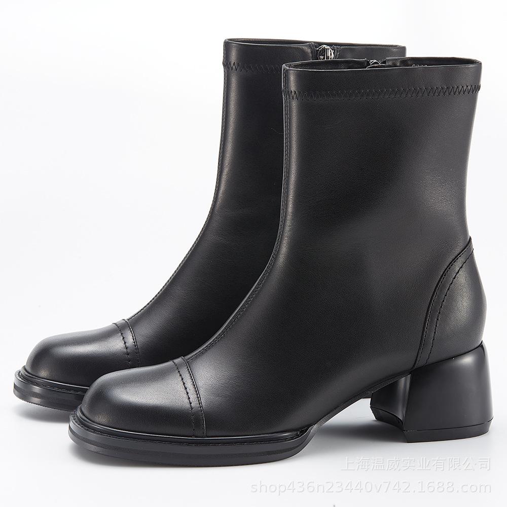 秋冬新款马v口头层小牛皮方尖头粗跟女靴套筒骑士靴女