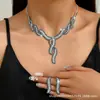 Juego de collar y aretes transfronterizo europeo y americano, juego de joyas, juego de vestido de banquete, cadena, moda, versátil, joyería nupcial al por mayor
