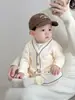 Macacão de Bebê Outono Novo Estilo Moda para Menino Fato Dividido Elegante de Três Peças Roupas de Menino Roupas Casuais para Passeio Primavera e Outono Tendência