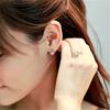 Pendientes de Hierba de la Suerte Estilo Coreano Moda Europea y Americana Pendientes Brillantes de Hierba de la Suerte Pendientes de Trébol de Cuatro Hojas Joyería para Oreja