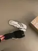 Primer Encuentro con el Elegante Diseño de la Temporada: Sandalias Chanclas Rojas para Mujer, Moda Verano 2026 Zapatos de Playa, Suela Plana