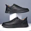 Zapatos Mocasines Estilo Nuevo Primavera y Otoño 2026 Zapatos de Hombre Transfronterizos Suela Blanda Modernos Versátiles Diarios Casuales Zapatos de Piel Tenis de Hombre Venta al por Mayor