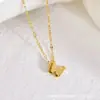 Collar de Clavícula Doble Capa Mariposa Tridimensional Mate de Acero de Titanio para Mujer 2026 Nuevo de Moda Minimalista Nicho Elegante Moda