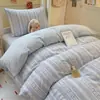2026 Novo Estilo Fio Bouclé Jogo de Cama de Quatro Peças Conjunto de Três Peças para Cama de Estudante Dormitório Cama de Solteiro Adequado para Todas as Estações e Lavável à Máquina