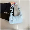 Bolsa de Couro de Alta Qualidade em Formato de Meia-Lua para Mulheres, Nova Bolsa de Ombro Transversal Estilosa e Versátil 2026, Bolsa Tote Versátil para o Dia a Dia