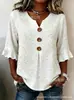 Nova camiseta feminina estampada com gola V e babados, camisa casual elegante para o trabalho no verão