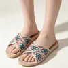 Novas chinelos de casal estilo chinês com tiras cruzadas, adequados para homens e mulheres, podem ser usados fora de casa, são respiráveis, leves e antiderrapantes, para uso doméstico e interno