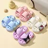 Zuecos para niñas pequeñas, sandalias de verano para niños pequeños de interior, para baño, chanclas antideslizantes elegantes para exteriores, playa
