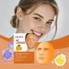 La Mascarilla Iluminadora VC EELHOE es rica en esencia de VC, hidrata y unifica la piel, dejándola radiante. La mascarilla es ligera y se ajusta bien