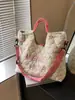 Bolso de Moda 2026 Estilo Nuevo Bolso Acolchado de Algodón para Mujer, Adecuado para el Trabajo Diario, Uso Casual, Bolso Cruzado, Bolso de Mano para Clase, Bolso Grande de Moda