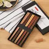 Palitos Pontiagudos Estilo Japonês, Palitos de Cor Natural, Palitos Domésticos de Madeira, Palitos de Presente de Luxo, Disponíveis em Conjuntos de Cinco Pares, Embalagem de Caixa, Personalizáveis com Logotipo