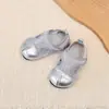 Zapatos de Malla para Niños 2026 Verano Punta Cerrada Sandalias de Malla Transpirables para Niños Velcro Separación de Puntera Zapatos de Pezuña de Cerdo