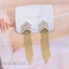 Pendientes Starlight con circonitas y diamantes, elegantes, de alta gama, ligeros, de lujo, a la moda, con un diseño elegante y sentido del lujo.