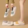 Zapatos de Verano para Mujer 2026, Nuevos Transpirables, Antideslizantes, Resistentes al Desgaste, Bloques de Color, Zapatos Planos Versátiles, Casuales, Cómodos, Slip-Ons de Suela Suave