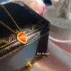 Collar de Zanahoria con Gema Naranja para Mujer Dulce Lujo Ligero Colgante de Gama Alta Diseño de Moda Cadena para Clavícula Collar Exquisito