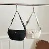Bolso bandolera de color liso al por mayor transfronterizo, bolso de hombro simple y moderno de moda, bolso de hombro casual impermeable y resistente al desgaste para viajes