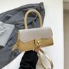 Bolsa Transversal Pequena Quadrada Feminina Moda Tendência Nova Fechadura Vintage Primavera 2025 Versátil para o Dia a Dia
