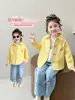 Camisas para Meninas Primavera e Outono 2026 Novo Estilo Roupas de Primavera para Bebê Menina Camisa Jaqueta Fina de Manga Longa para Crianças
