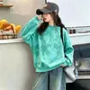 Moletom forrado de fleece para meninas outono e inverno 2026 nova moda manga raglan doce e fofo roupas infantis para meninas mais velhas