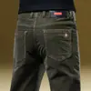Pantalones Casuales de Pana para Hombre para Primavera y Otoño, Pierna Recta Holgada, Forrados de Felpa y Engrosados, Pantalones de Pana Elástica de Alta Gama Nuevos 2026