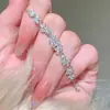 Pulsera Elegante de Alto Nivel con Diseño de Nicho de Diamantes Completos para Mujer 2025 Nuevo Pulsera de Lujo Ligero Exquisita Estilo Ins Moda Joyería
