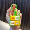 Llavero de Teclado de Sonido de Cuatro Rejillas Juguete para Aliviar el Estrés Pez de Madera Electrónico Colgante para Bolso Regalo Pequeño