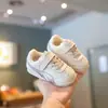 Tenis para niños pequeños, tenis casuales de otoño para niños, zapatos para caminar para bebés, zapatos infantiles antideslizantes de suela blanda para niños, zapatos para niñas